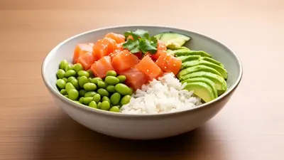 Salmon poke bowl